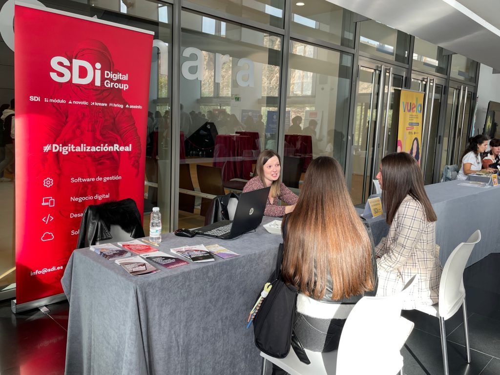 SDi en la III Feria de empleo y empresas de Logroño, busca el mejor talento 8