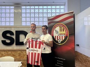 SD Logroñés presenta su nueva equipación en SDi 1